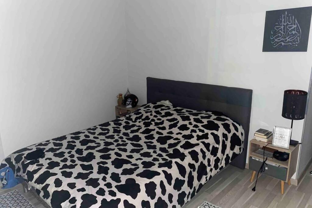 Meyzieu : superbe appartement très cosy. Extérieur photo